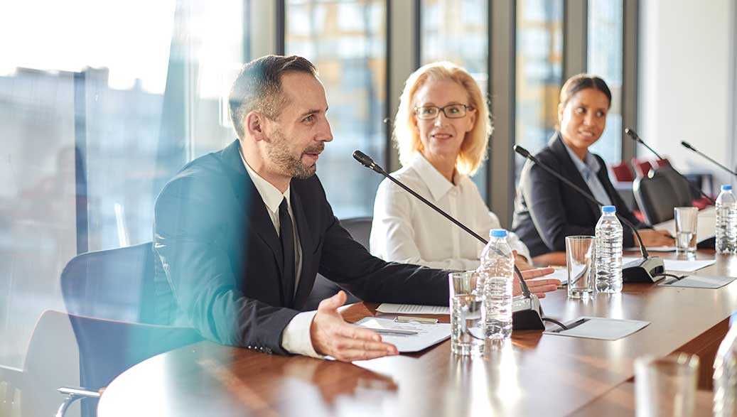 illustration Que doit faire l'entreprise lors de la réunion d'expertise ?